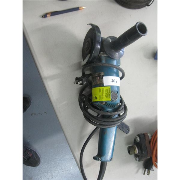 MAKITA 9005B ANGLE GRINDER 120v