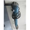 Image 2 : MAKITA 9005B ANGLE GRINDER 120v