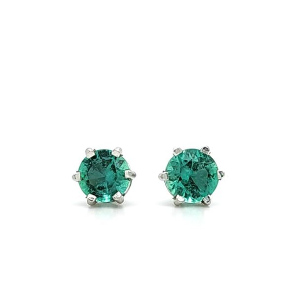 Shining Green Emerald Solitaire Stud Earrings