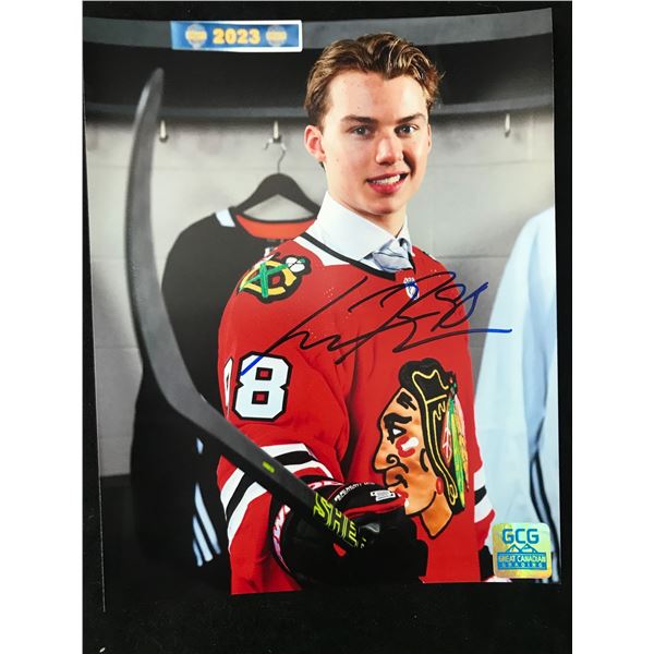 CONNOR BEDARD SIGNED CHICAGO BLACKHAWKS 8 X 10 (GCG HOLO)