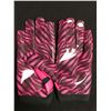 Image 2 : PATRICK PETERSON MULTI SIGED AND INSCRIBED GAME USED FIGHT CANCER GLOVES GCG HOLO