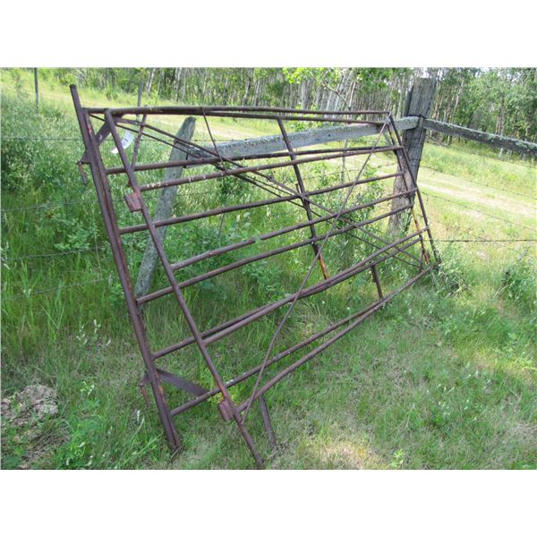 lot of two shop built Corral panels