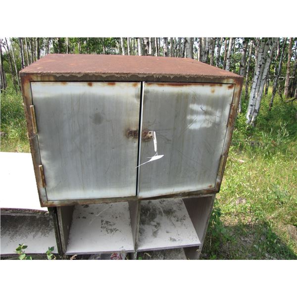 Steel storage cabinet made from steel doors