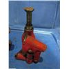 Image 3 : lot of two hydraulic jacks