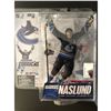 Image 1 : McFARLANE Markus Naslund autographed w/ COA