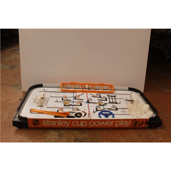 *Stanley Cup Power Play Table Hockey Game