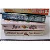 Image 3 : (5) Romance Novels - Nora Roberts