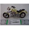 Image 1 : 1997 Motormax 1:18 Scale 1200 C Motorcycle from James Bond Movie