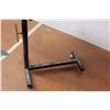 Image 3 : * Flip-up Desk (24"w x 24"d x 26")