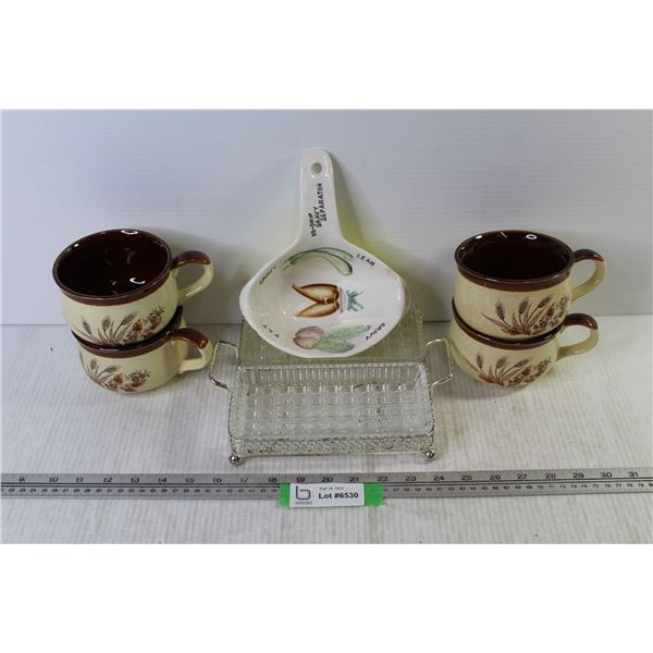 (4) French Onion Soup Bowls - Gravy Dish (chipped) - Divided Glass Dishes on Metal Stand