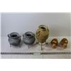 Image 1 : (3) Decorative Vases with Stand + (2) Decorative Snails