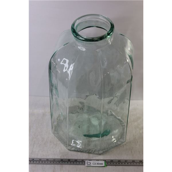 *Water Decorative Jar 18 x 12