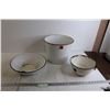 Image 1 : (3) Pieces of Enamelware