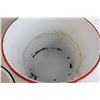 Image 3 : (3) Pieces of Enamelware