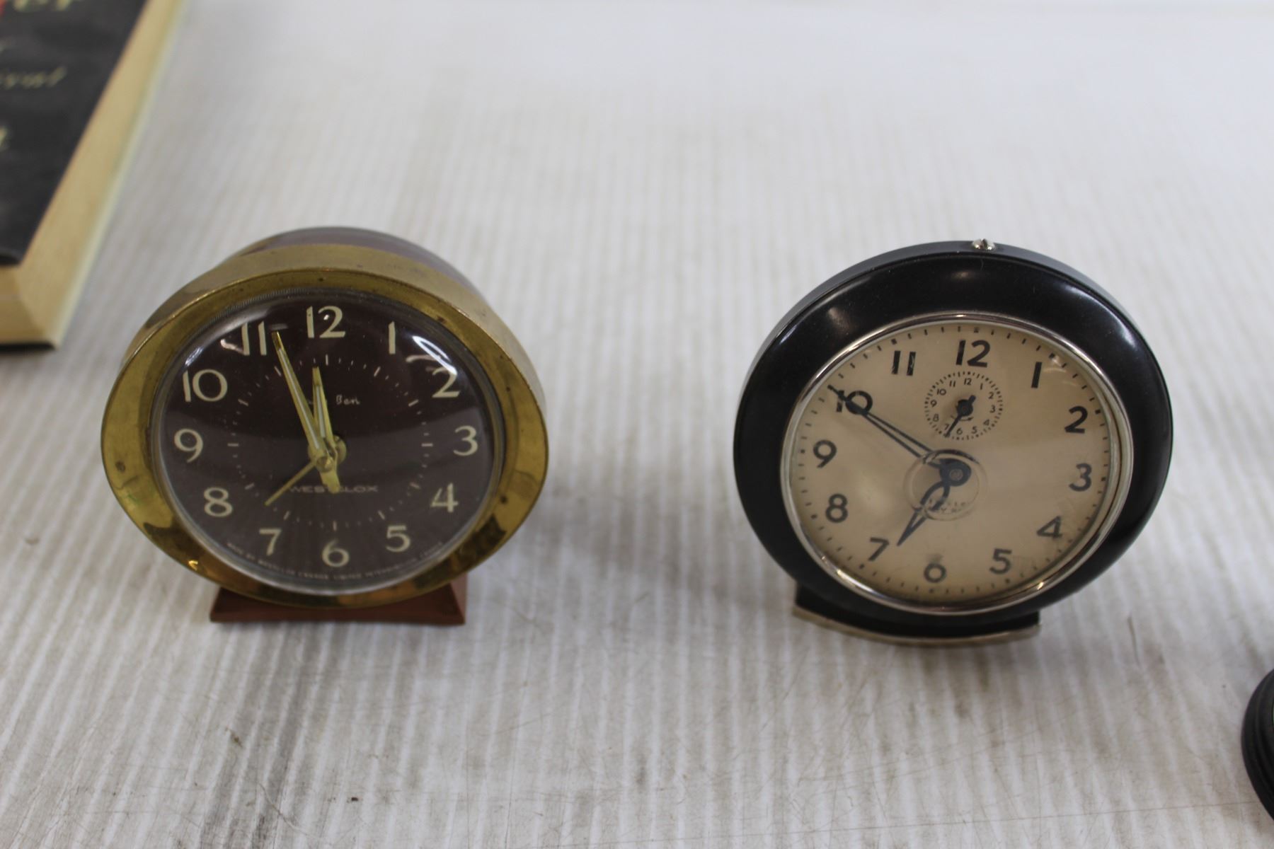 (3) Clocks Don't Work, The Tiger Book, Montreal Canadiens 1969 Henri