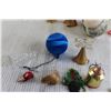 Image 5 : (10+) Christmas Decorations - Snow globe Untested