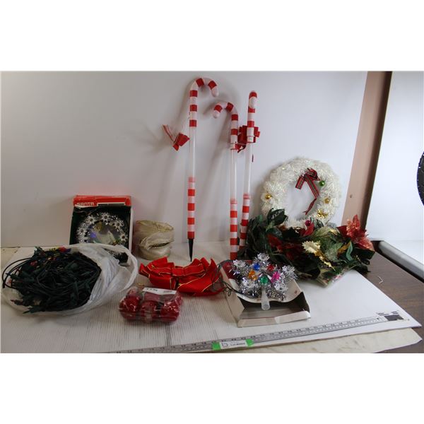 (10+) Christmas Decorations - Everything Untested