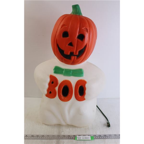 Plug-In Halloween Blow Mold  - Needs Bulb