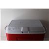 Image 3 : *Red Rubbermaid Cooler