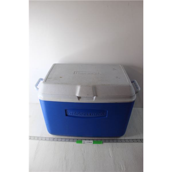 *Blue Rubbermaid Cooler