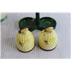 Image 4 : Chick Salt and Pepper Shakers, Bee Salt and Pepper Shakers