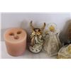 Image 2 : Candle, Cat Decoration, (5) Christmas Decorations