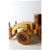 Image 4 : Wooden Folk Art Tractor
