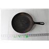 Image 1 : Cast Iron Pan