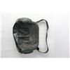 Image 2 : (3) Purses