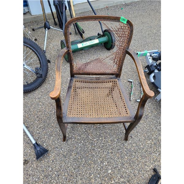 ANTIQUE WICKER CHAIR FOR REPURPOSE