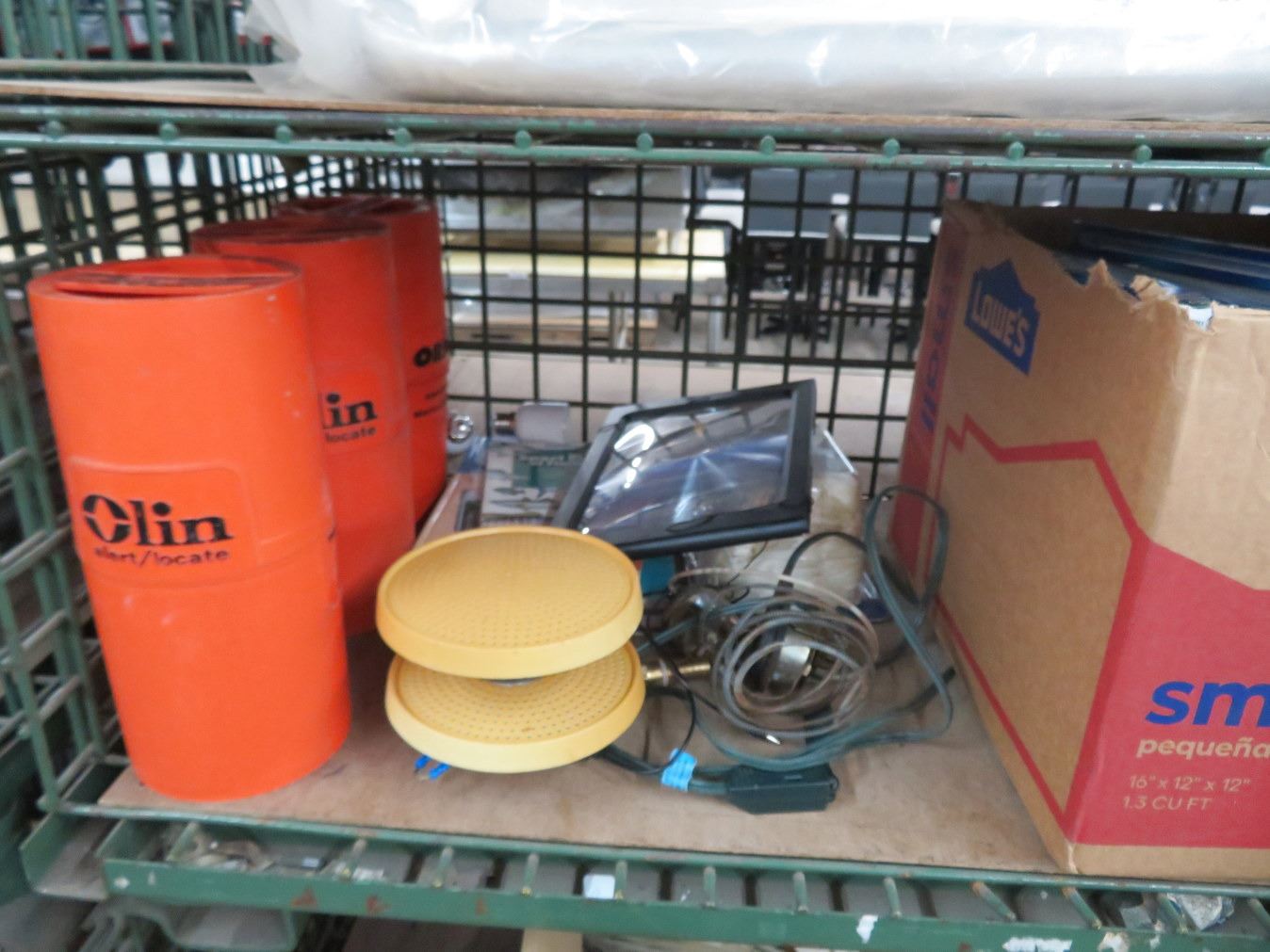 LED Bulbs, Braided Nylon Rope, Safety Flares, Cover and Books - Bay ...