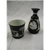 Image 1 : Wedgwood vase & cup