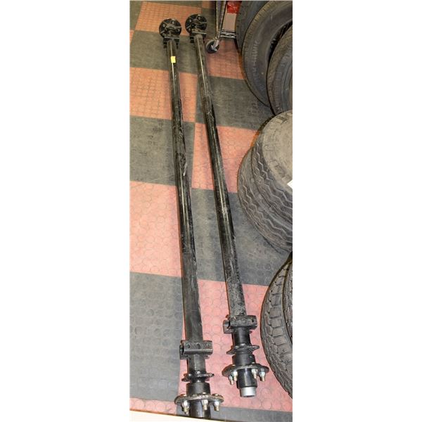 2 AXLES 5 BOLT PATTERN 82