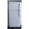 Image 1 : FRIGIDAIRE TOP MOUNT REFRIGERATOR