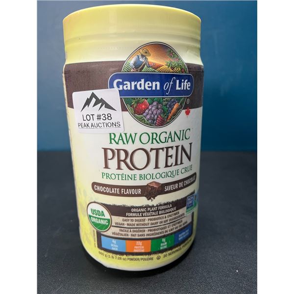 Lot of 1 Tub of Garden Of Life Raw Organic Protein Powder - Chocolate Flavour - 660g