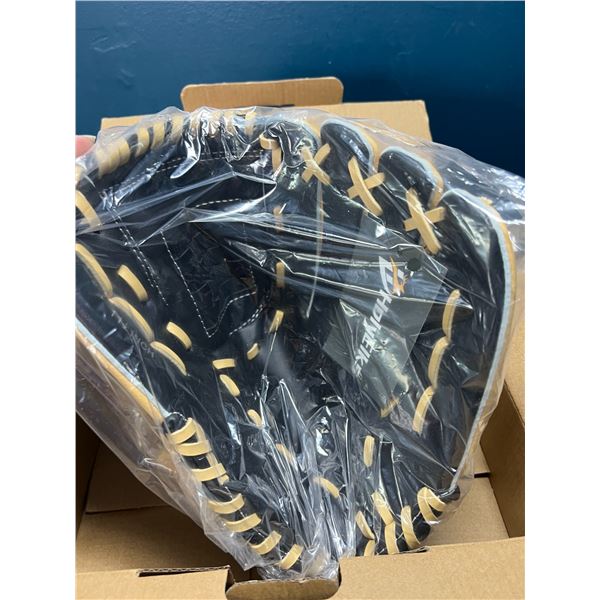 Lot of 1 HolyElks Baseball Glove