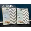 Image 1 : Lot of 2 Kushies Bassinet Sheets - 18in x 30in - Grey Chevron Design
