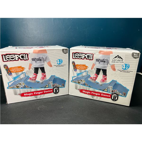 Lot of 2 Finger Skateboard Toy Sets