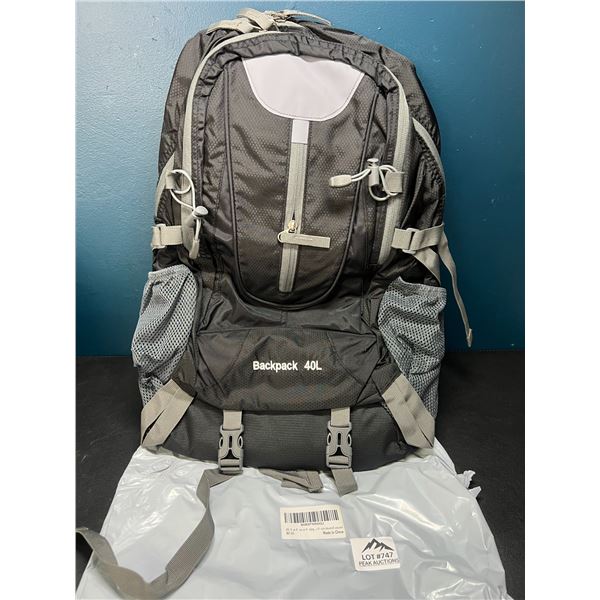Lot of 1 40L Outdoor/Mountaineer Backpack for Hiking, Travelling, etc.