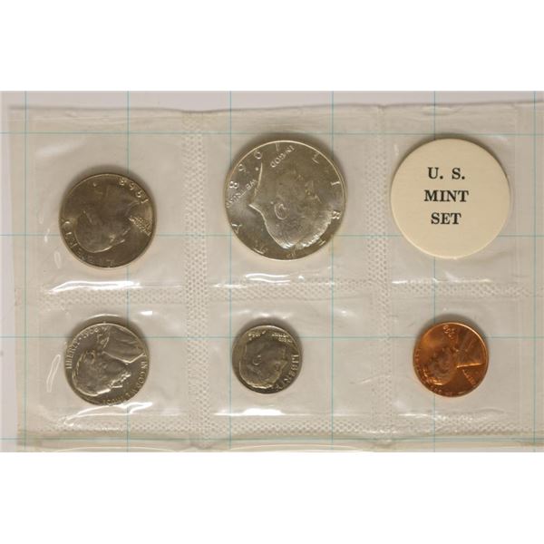 1968-D US UNC YEAR SET IN PLASTIC SLEEVE