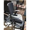 Image 2 : BLACK ADJUSTABLE ARM MESH BACK TASK CHAIR