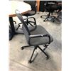 Image 2 : DARK GREY CONTOUR MID-BACK TILTER CHAIR