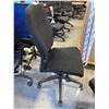 Image 2 : TEKNION BLACK ADJUSTABLE ARMLESS TASK CHAIR