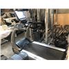 Image 1 : TRUE FITNESS C5800 TREADMILL