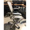 Image 2 : HERMAN MILLER AERON MINERAL GREY ADJUSTABLE TASK CHAIR SOME CONDITION ISSUES