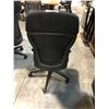 Image 2 : TEKNION BLACK ARMLESS TASK CHAIR