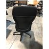 Image 2 : TEKNION BLACK ARMLESS TASK CHAIR