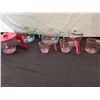 Image 1 : Asssorted Glass and Plastic Measuring Cups