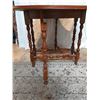 Image 3 : Wooden Drop Leaf Table