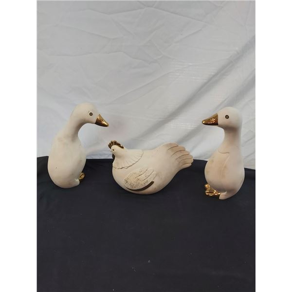 Ceramic Bird Décor